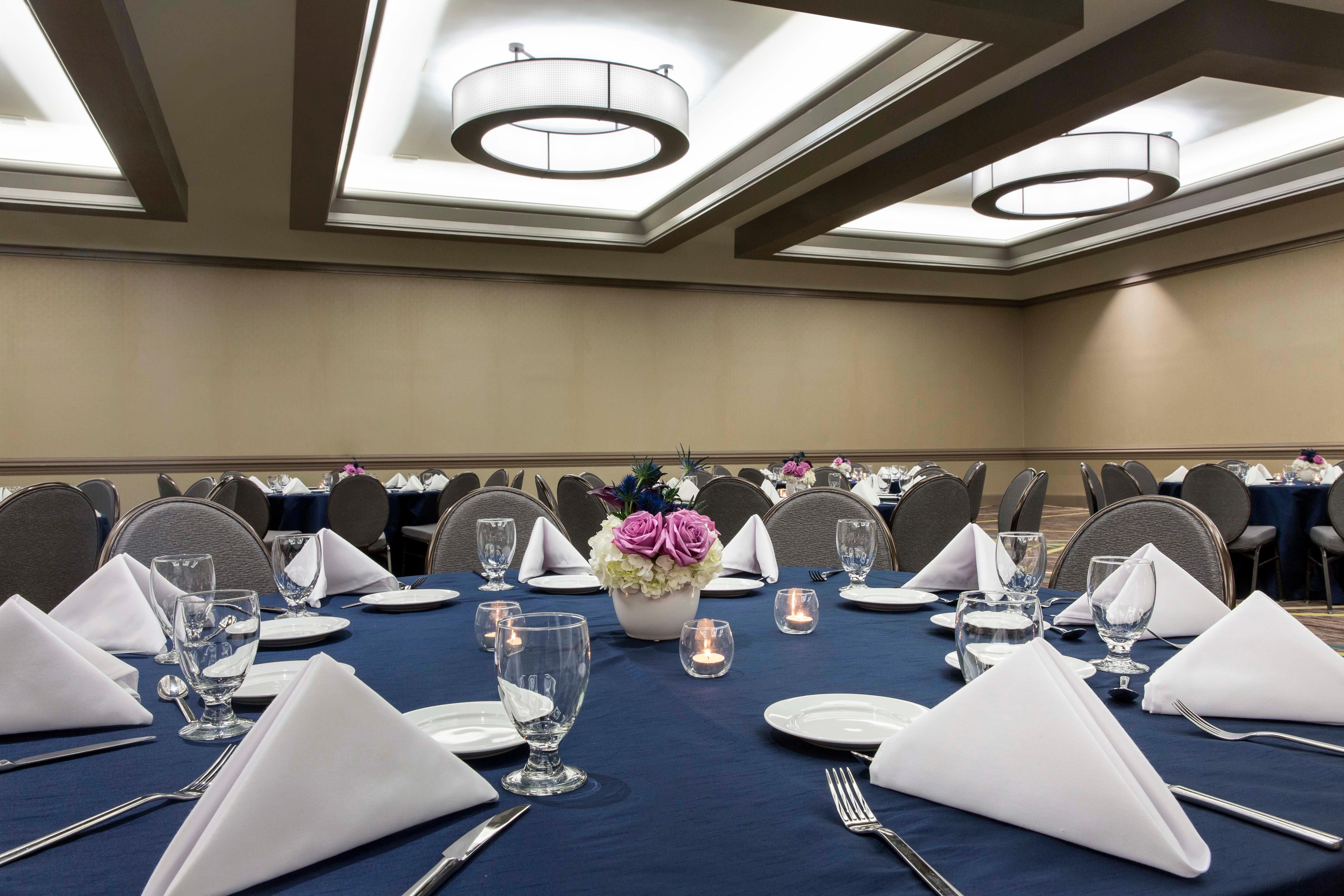 Crowne Plaza Atlanta - Midtown By Ihg Hotell Exteriör bild