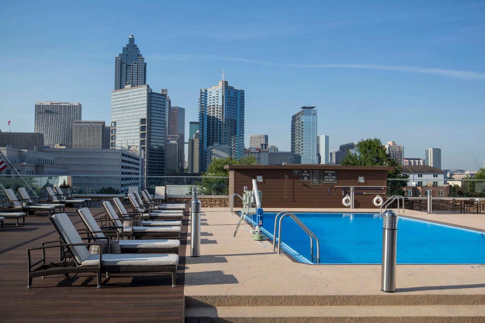 Crowne Plaza Atlanta - Midtown By Ihg Hotell Exteriör bild